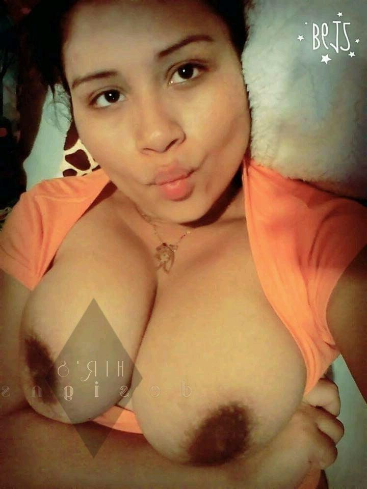 25P Chava de 18 tetuda y culona se hace prostituta en un motel