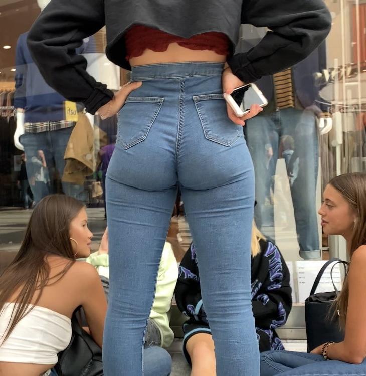 7P Horny british teen chav wedgie ass in jeans