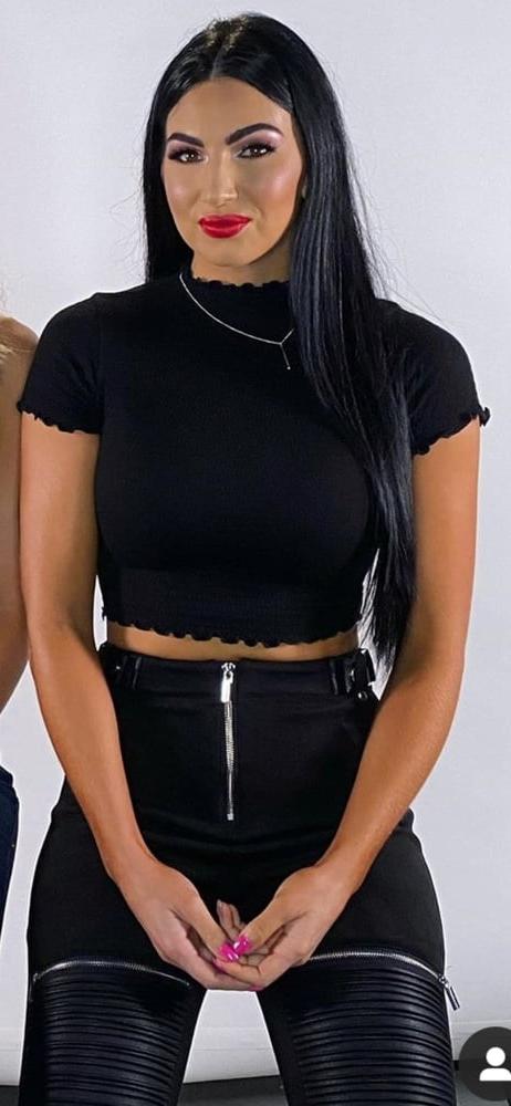 25P Iconic wwe Slut Billie Kay is a fucking nasty whore