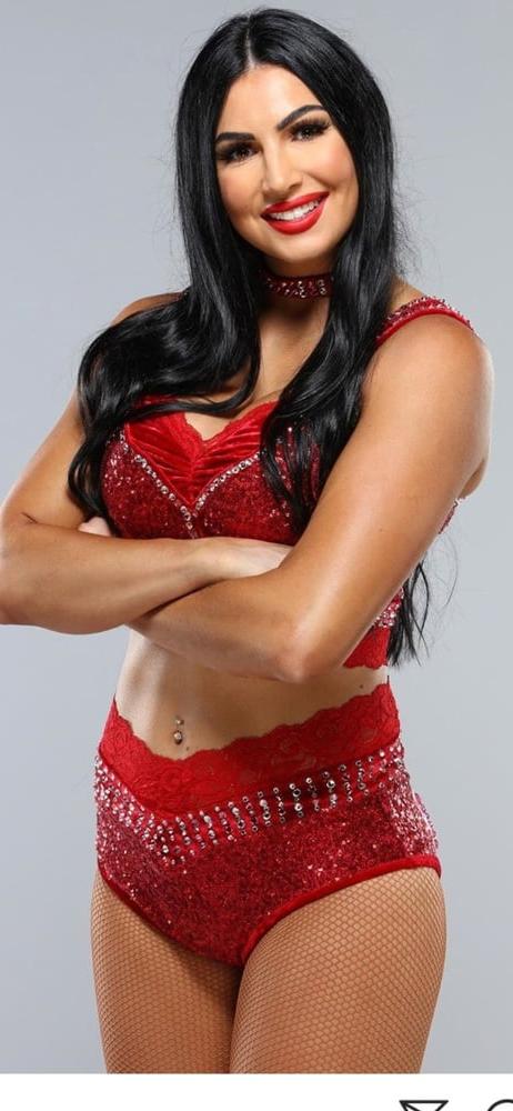25P Iconic wwe Slut Billie Kay is a fucking nasty whore