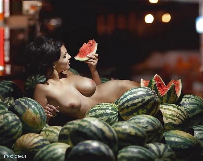 25P Juicy Melons