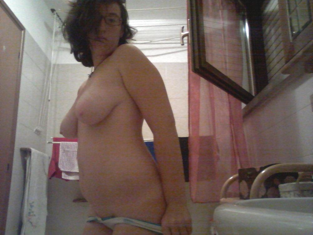5P Young italian chubby girl