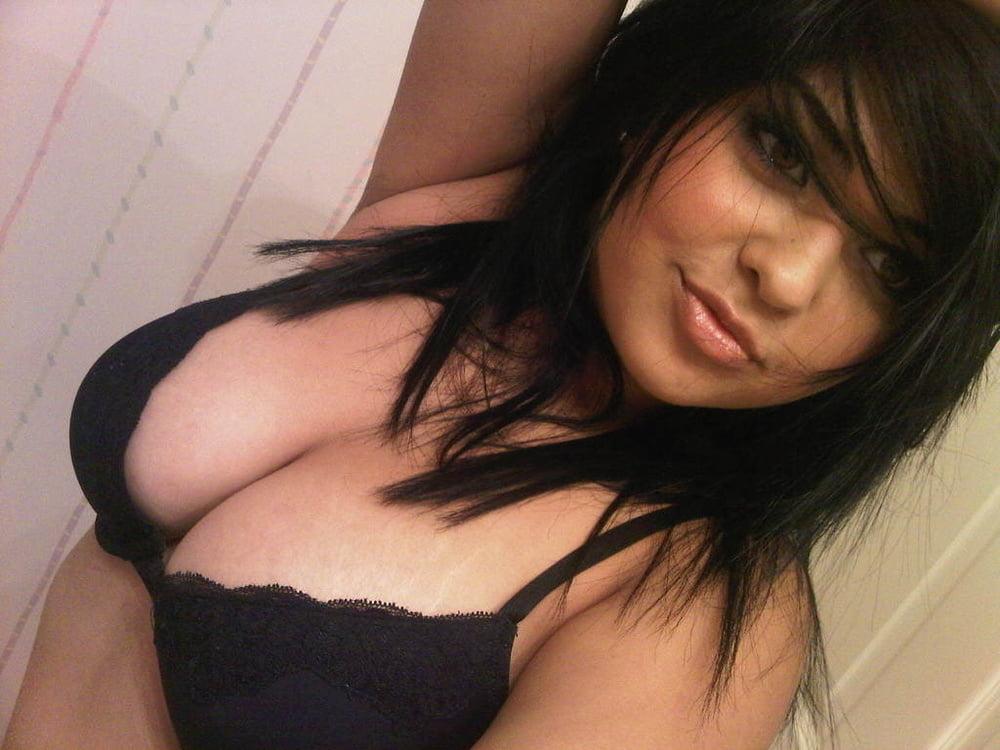 25P Amateur chubby Indian girl