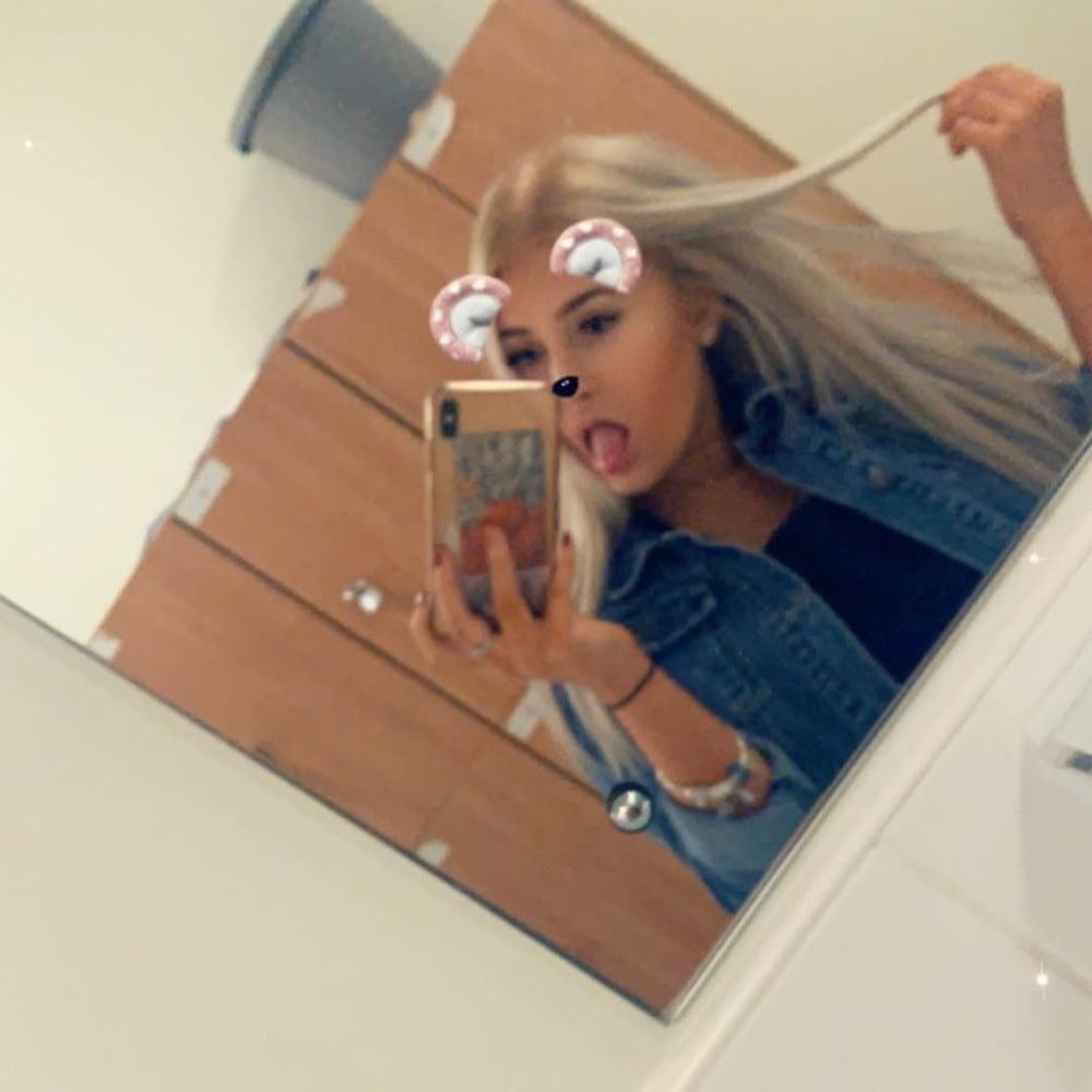 25P Chubby teen fuck slut Abby