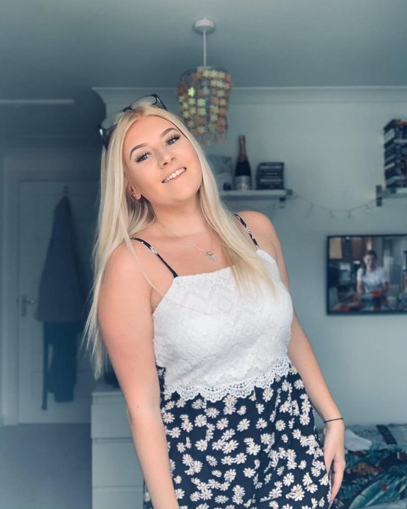 25P Chubby teen fuck slut Abby