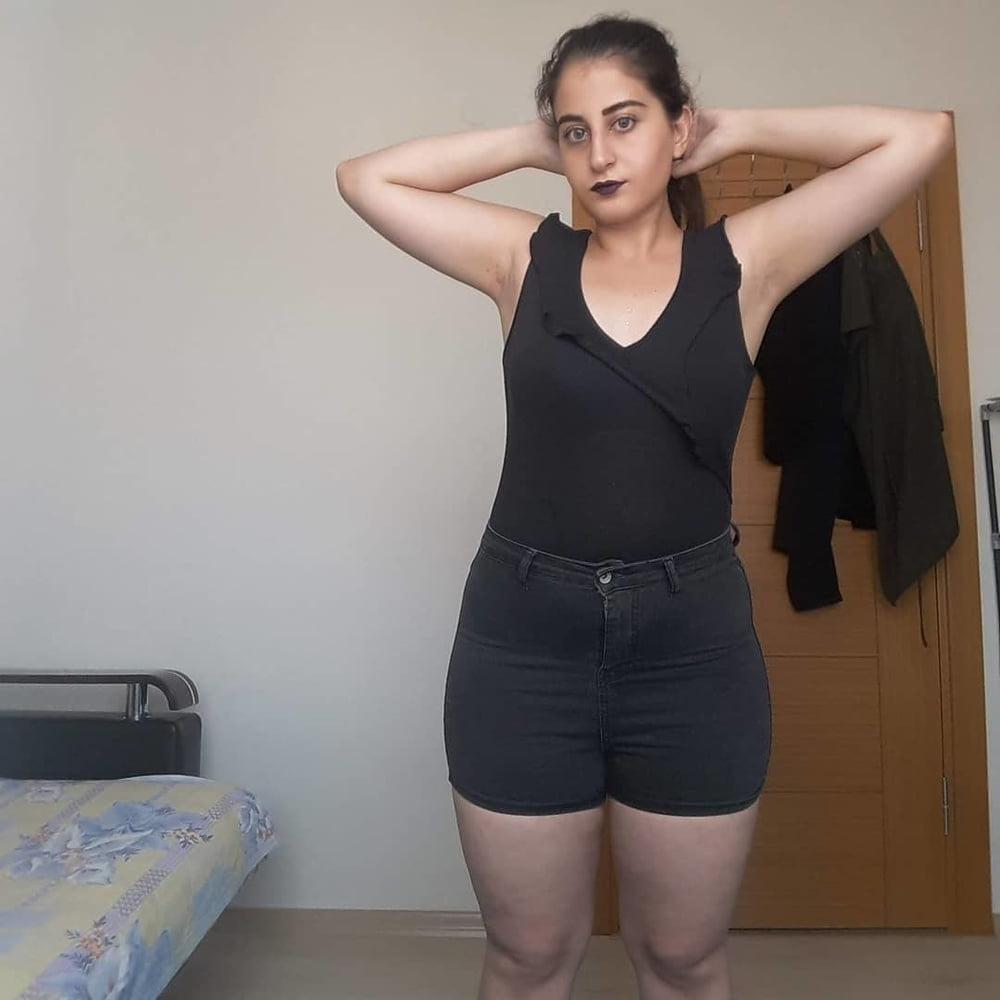 16P turkish chubby bitch aslihan
