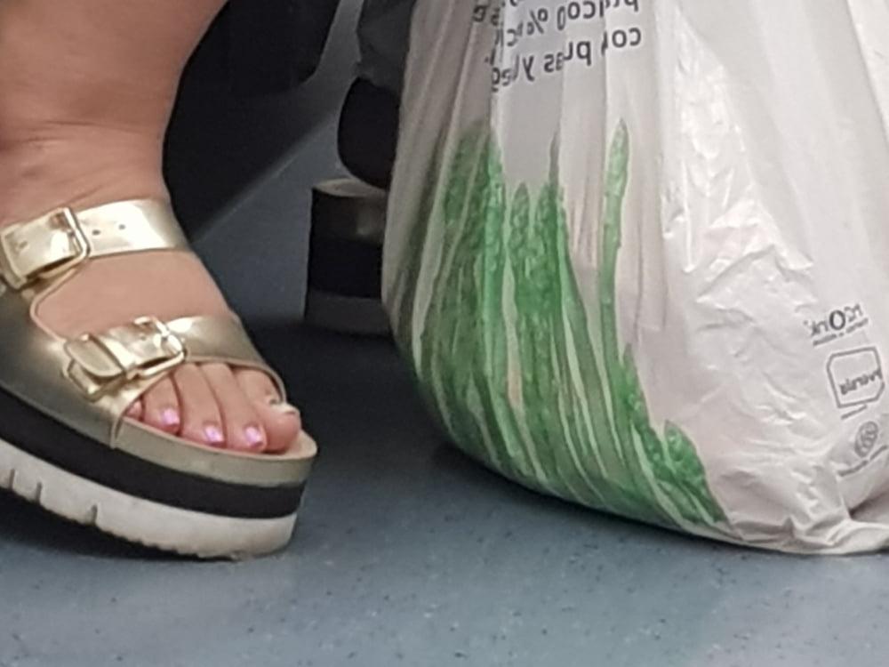 20P Candid. Mature feet