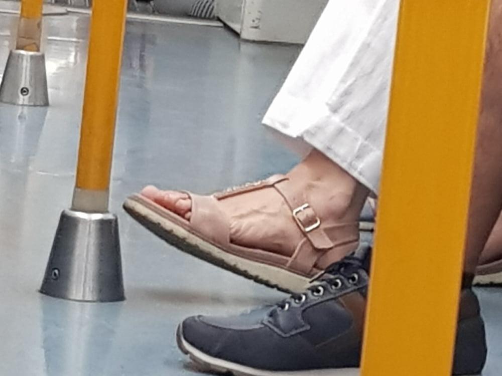20P Candid. Mature feet