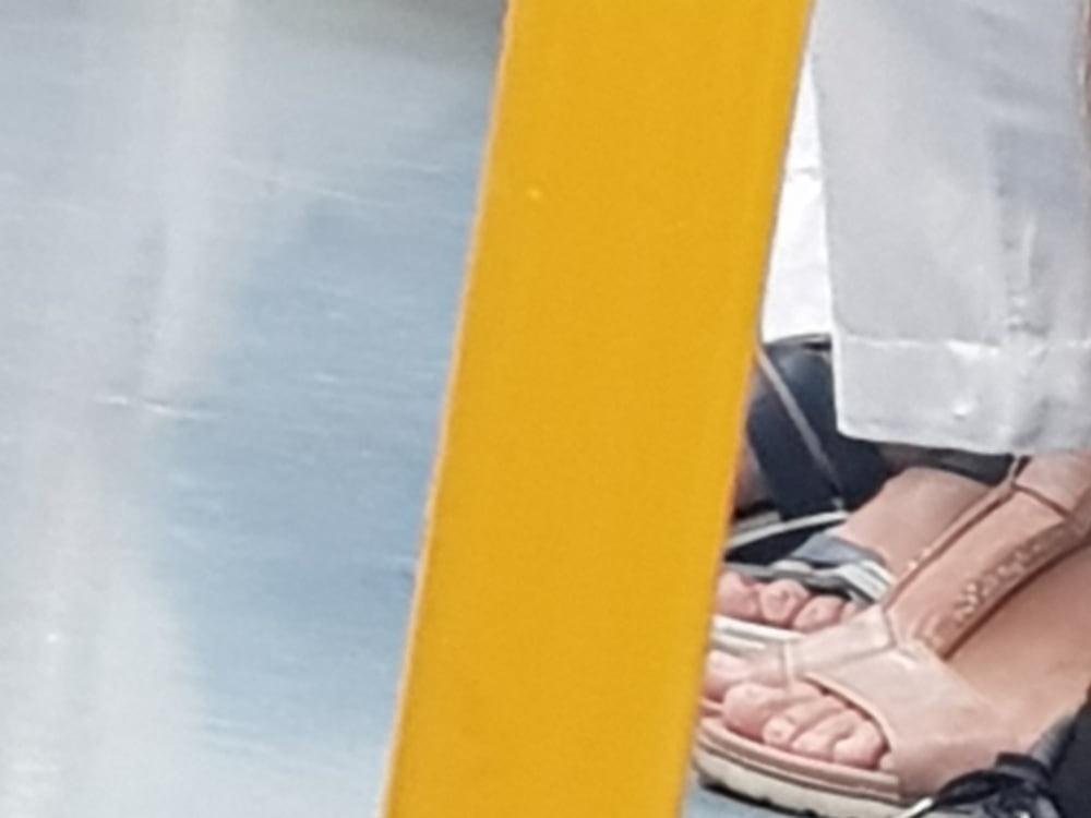 20P Candid. Mature feet