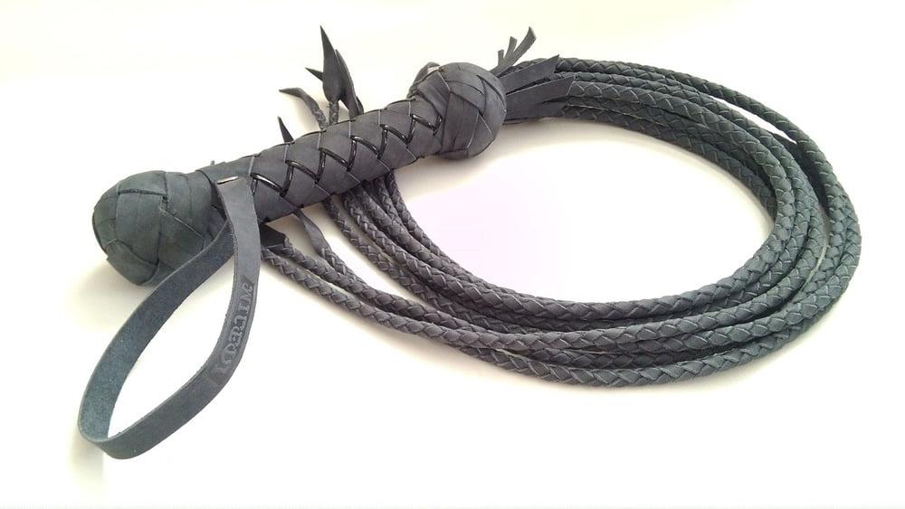 20P Implements for whipping punishment