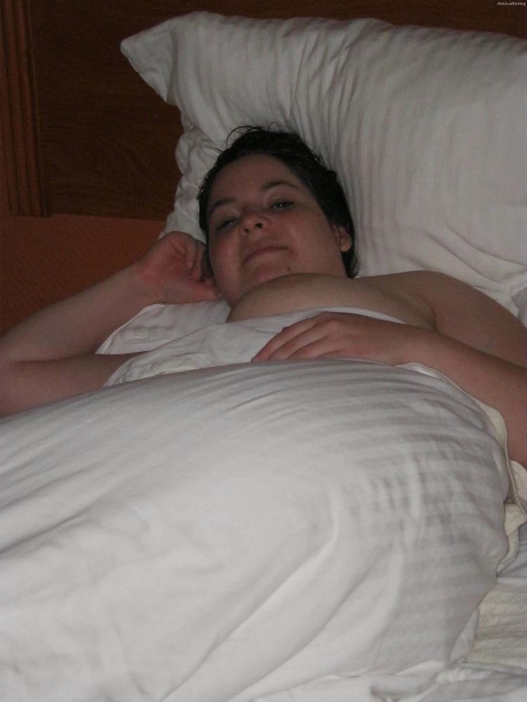 25P Naughty chubby girl
