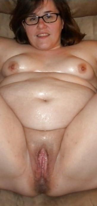 25P Gallery 144: Chubby Amateur Wives &amp; Girlfriends