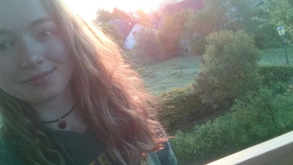 12P Sophie 18 Germany cute slut
