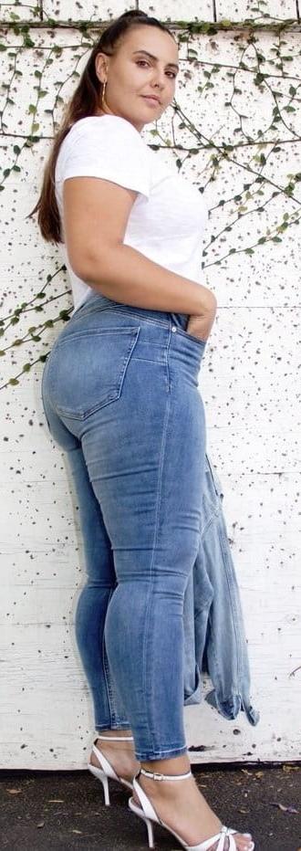 8P Pretty Chubby id fuck 27