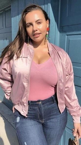 8P Pretty Chubby id fuck 27