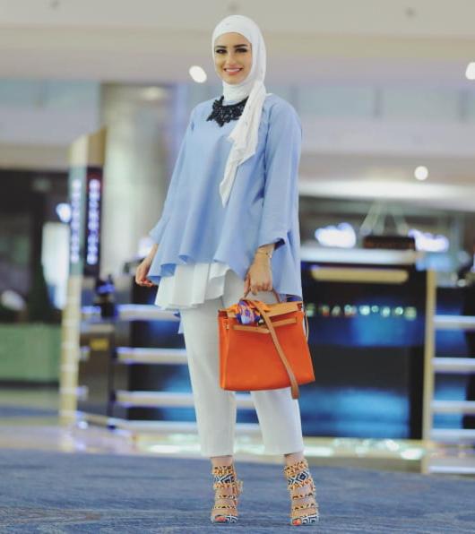 25P arab hijab feet heels
