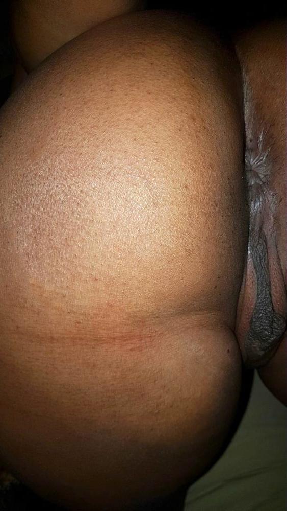 25P Juicy close ups and nice holes 2