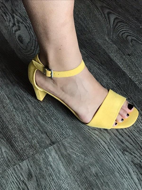 19P Feet (pieds)
