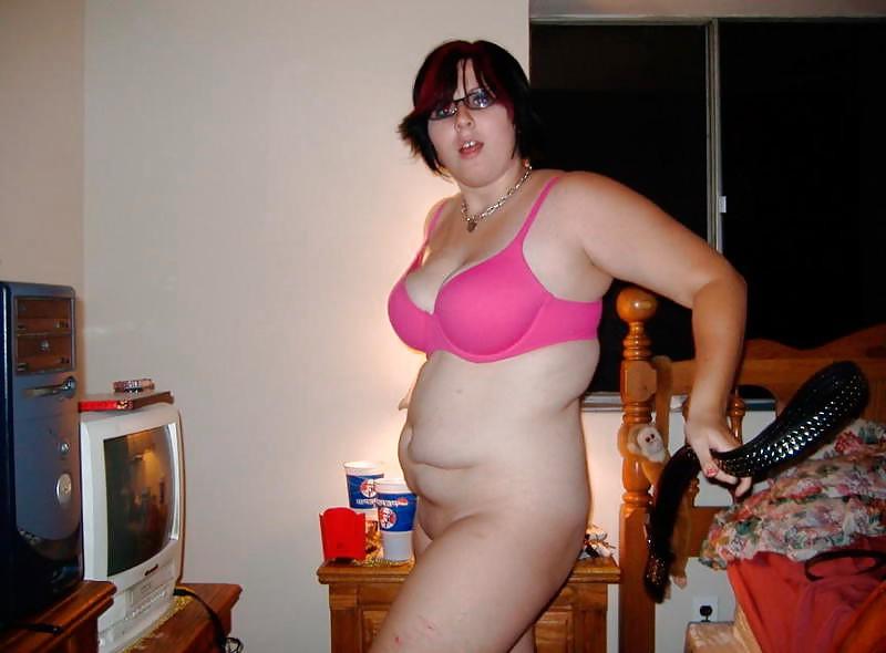 25P CHUBBY WOMEN 44