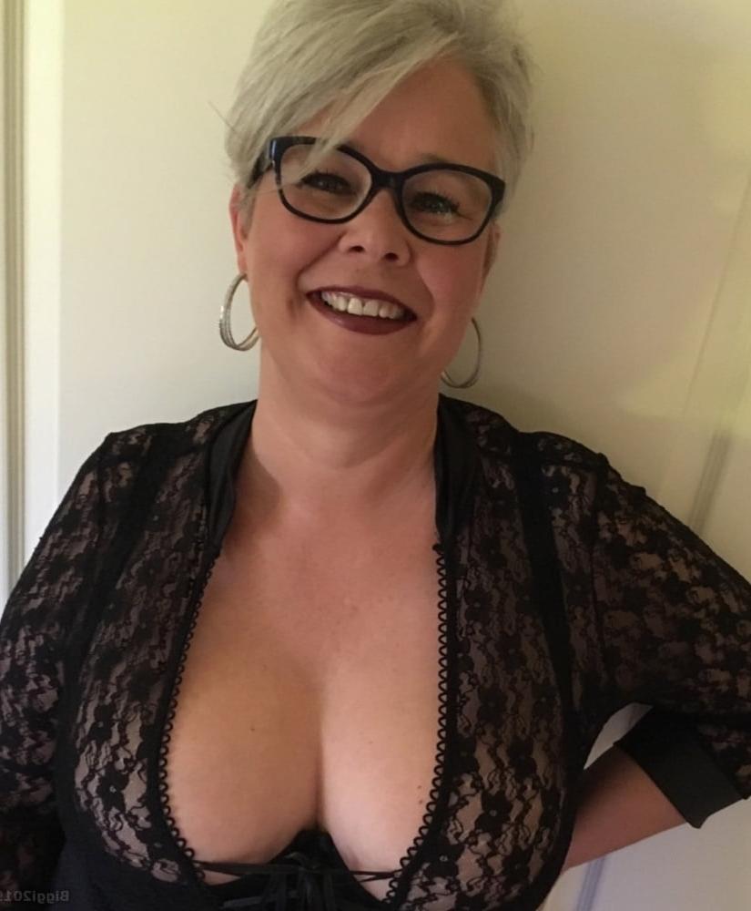 25P Sexy german dating bitch Biggi