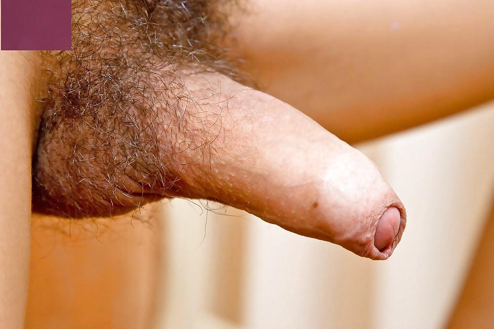 25P YUMMY AND JUICY TGIRLS COCKS...I LOVE IT