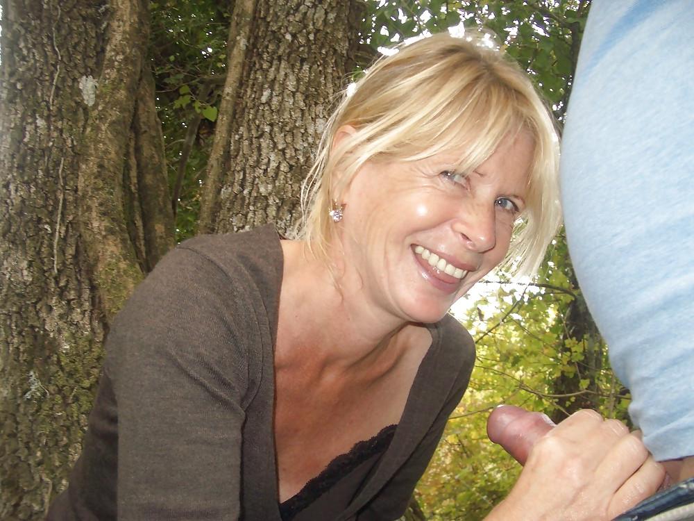 19P Vacation sex and fun in public - Urlaub macht geil 2