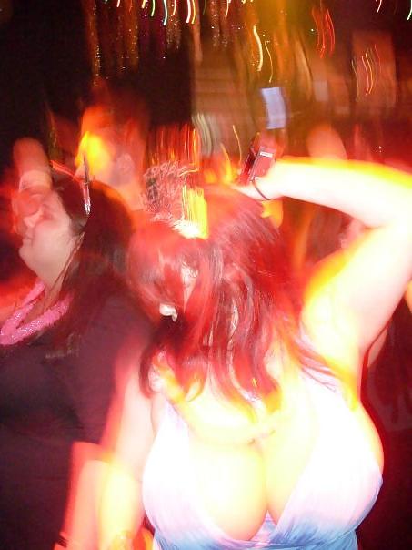 24P Cute Natural Giant Titted Amateur Gallery
