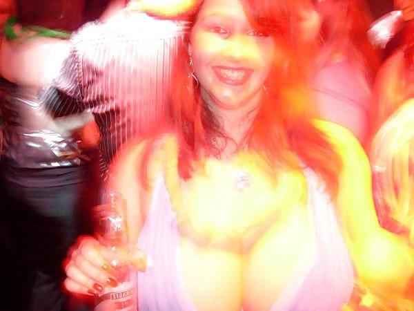 24P Cute Natural Giant Titted Amateur Gallery