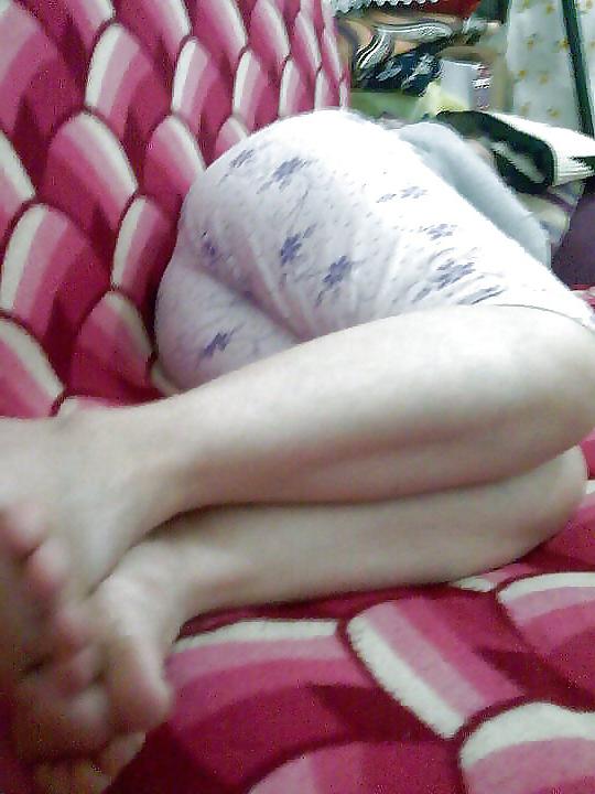 17P Some Juicy Feet