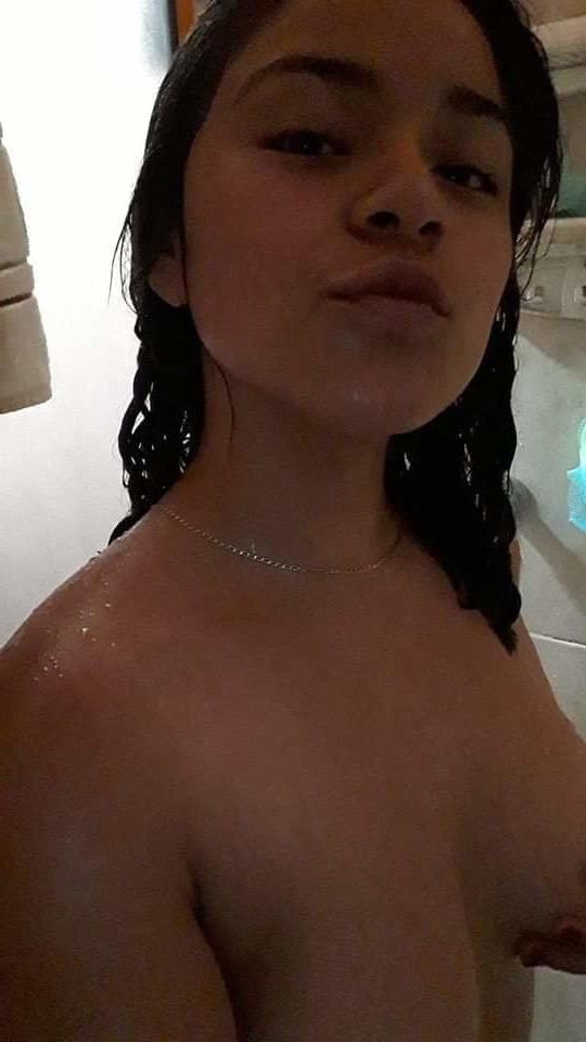 25P SUPER CUTE PHILIPPINES GF BIG BOOBIES SELFIE 55+ PICS