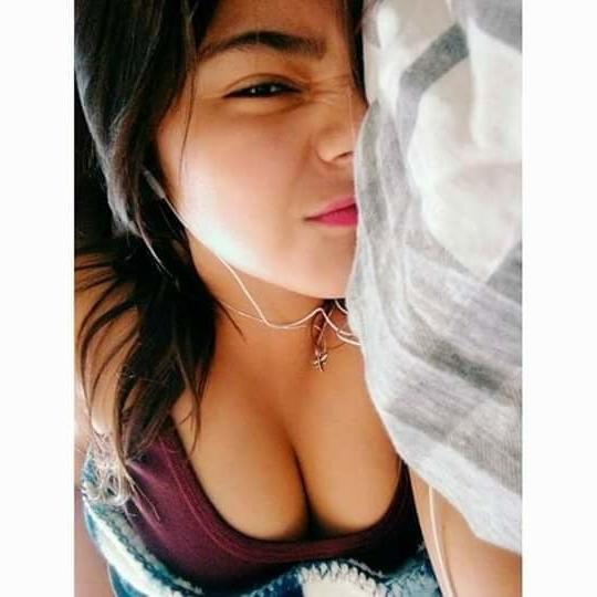 25P SUPER CUTE PHILIPPINES GF BIG BOOBIES SELFIE 55+ PICS