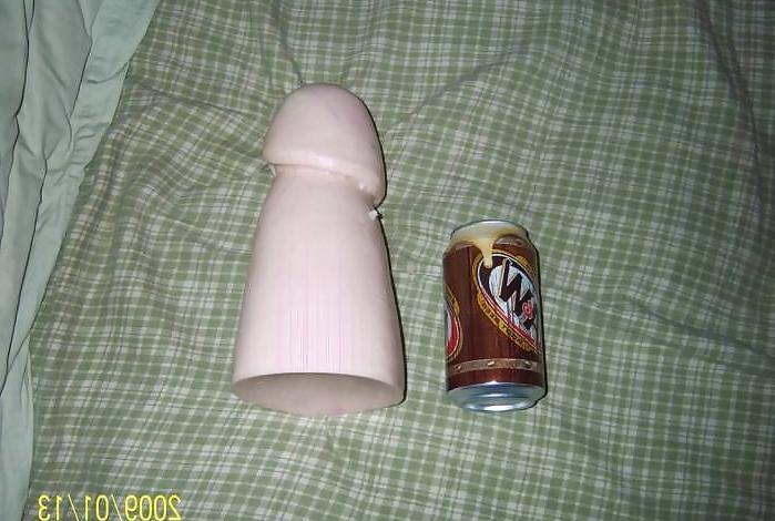 25P Large insertions: vegetables, dildo's, bottles etc.