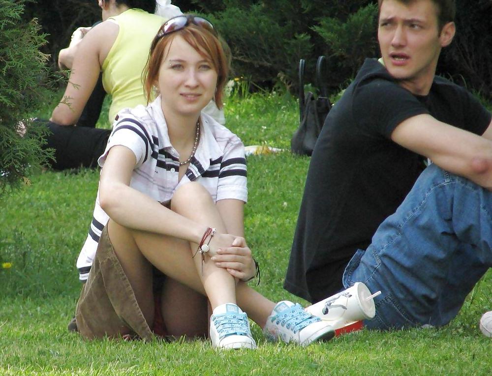 25P UPSKIRTS FOR REAL VOYEURS IV
