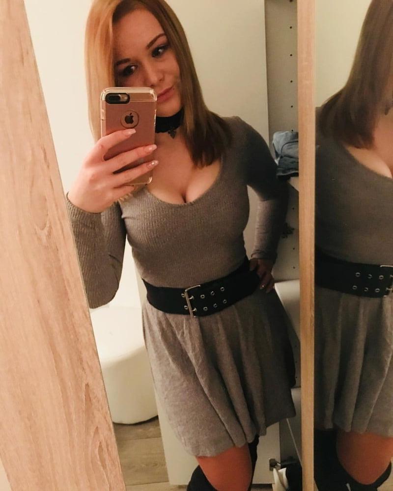 25P Mollige Mädchen