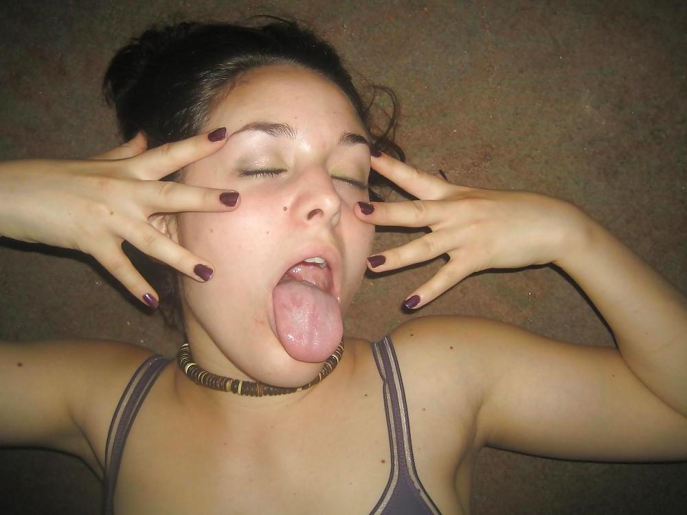25P Exposed:  Cute Girlfriend Gets Facialized