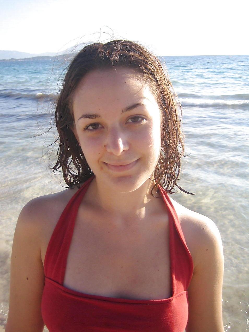 25P Exposed:  Cute Girlfriend Gets Facialized