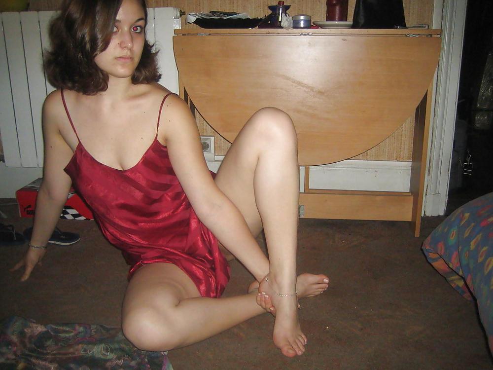 25P Exposed:  Cute Girlfriend Gets Facialized