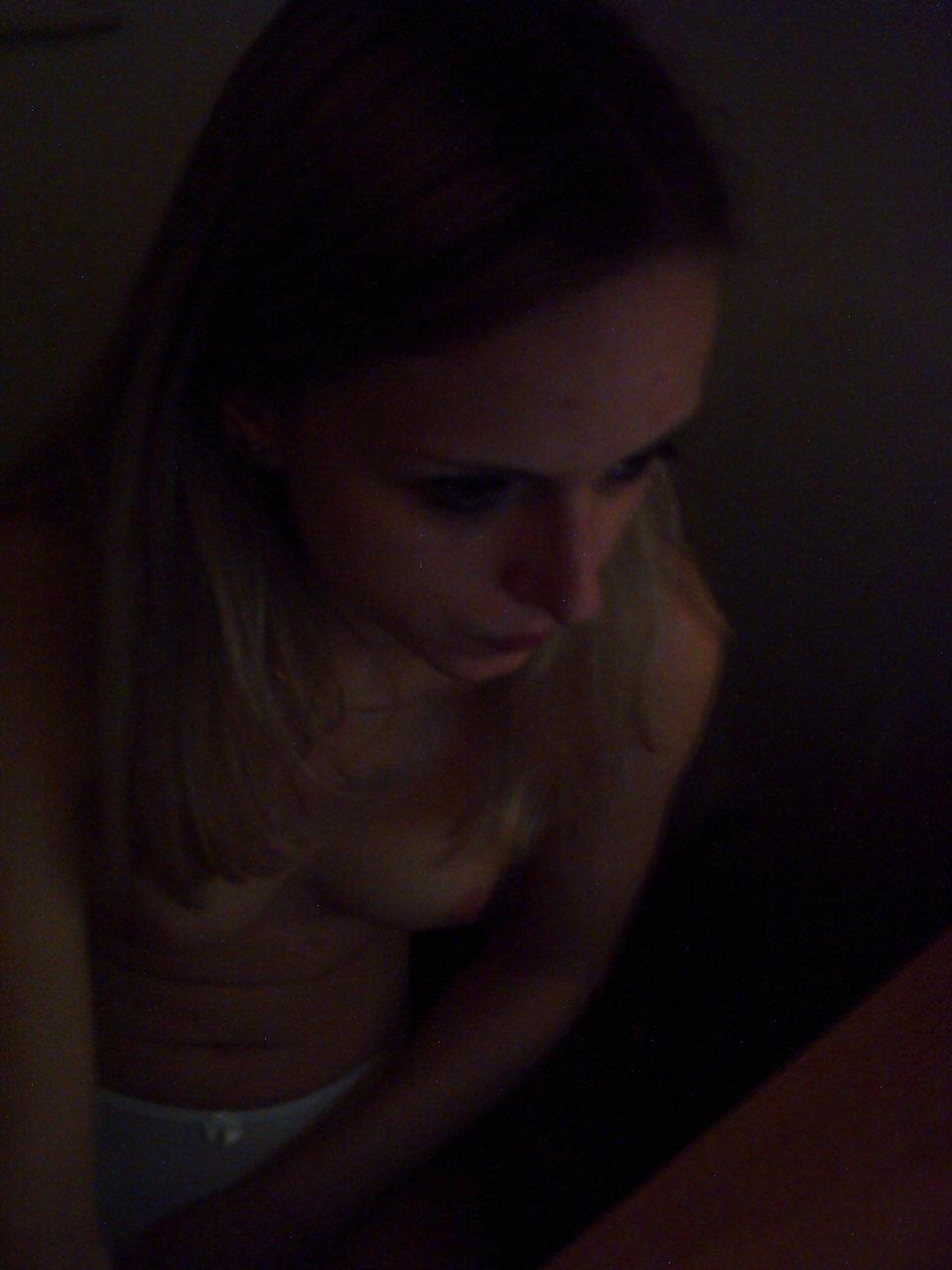 25P Cute blonde sexy girl watching porn