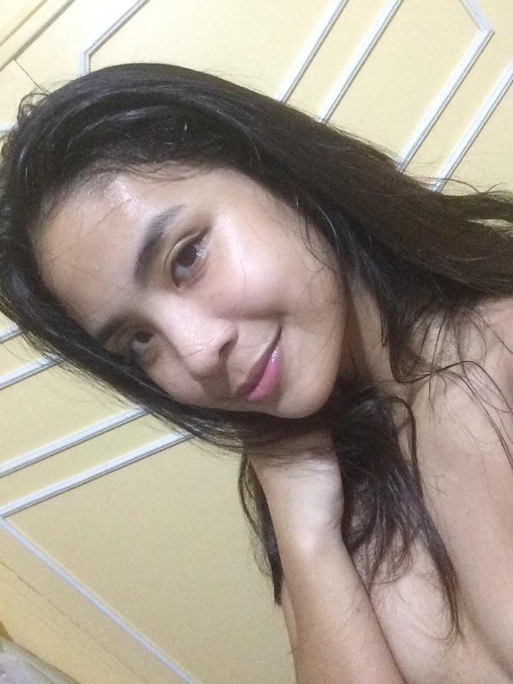 25P CUTE THAI GF NUDE PICS SET OF 76