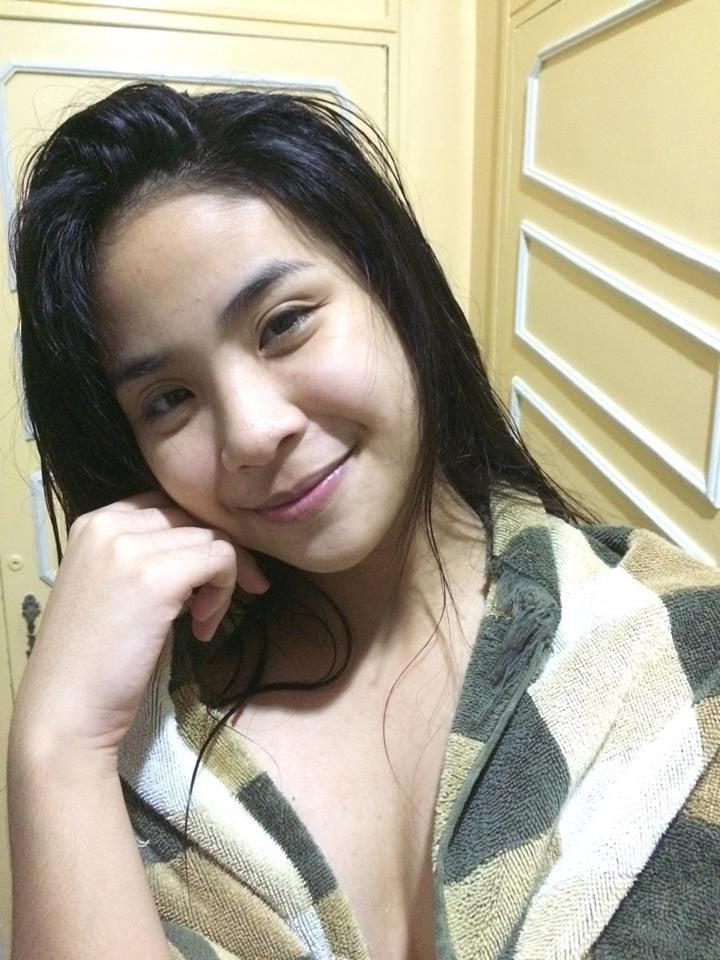 25P CUTE THAI GF NUDE PICS SET OF 76