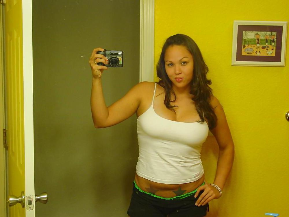 25P HOT CHUBBY AMATEUR GIRLS III