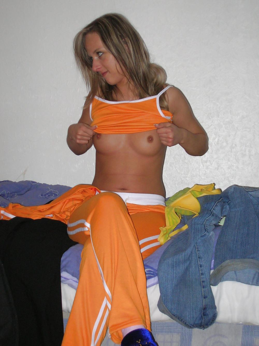 20P Cute blonde girl tits & panties