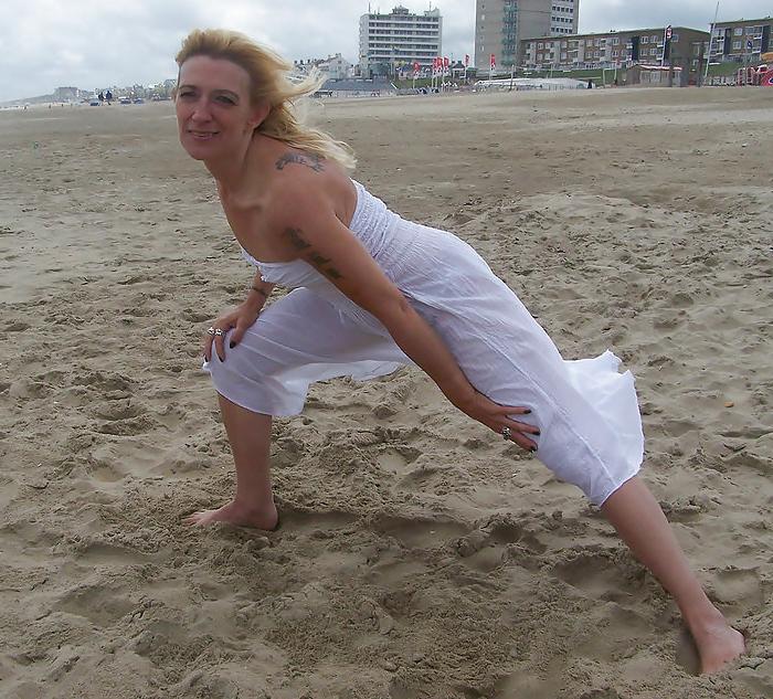 25P Sexy old bitch from my facebook