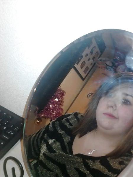 14P Nice Chubby Teen Alicia