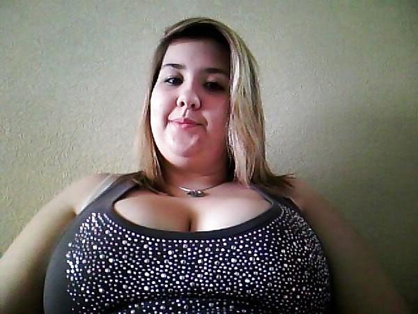14P Nice Chubby Teen Alicia