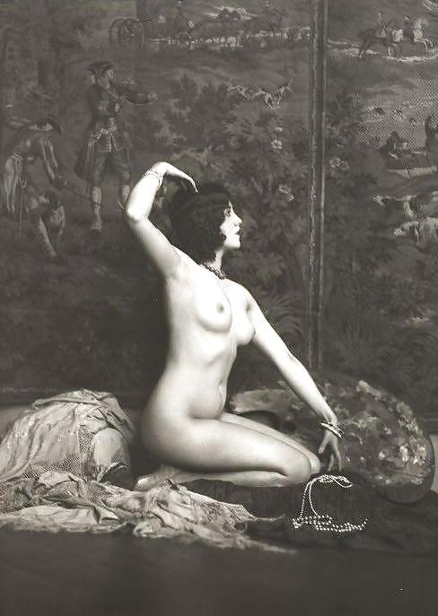 24P Vintage Erotic Photo Art 8 - Nude Model 5 Ziegfeld Girls
