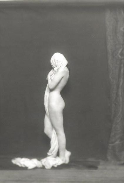 24P Vintage Erotic Photo Art 8 - Nude Model 5 Ziegfeld Girls