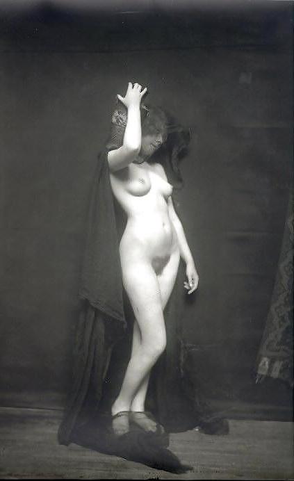 24P Vintage Erotic Photo Art 8 - Nude Model 5 Ziegfeld Girls