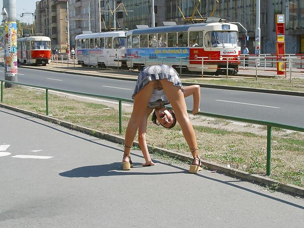15P Flashing - Exposing in Public