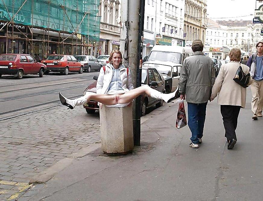 18P Weit und offen in Public -14-